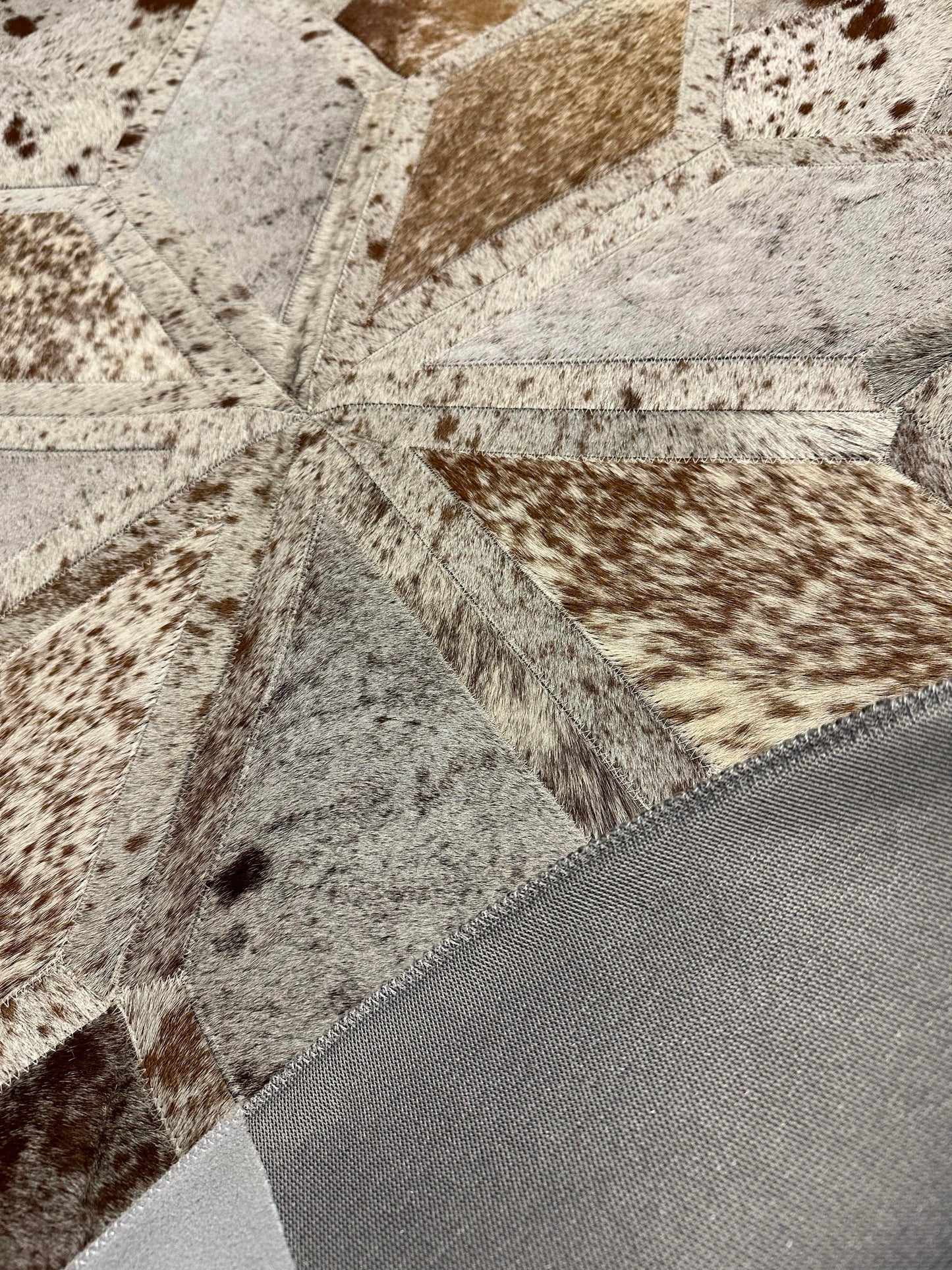 Round Stitched Rug - Tricolor