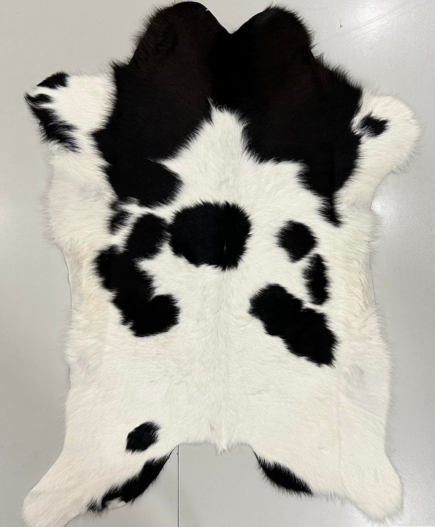 Natural Calfskin Rug - Black & White