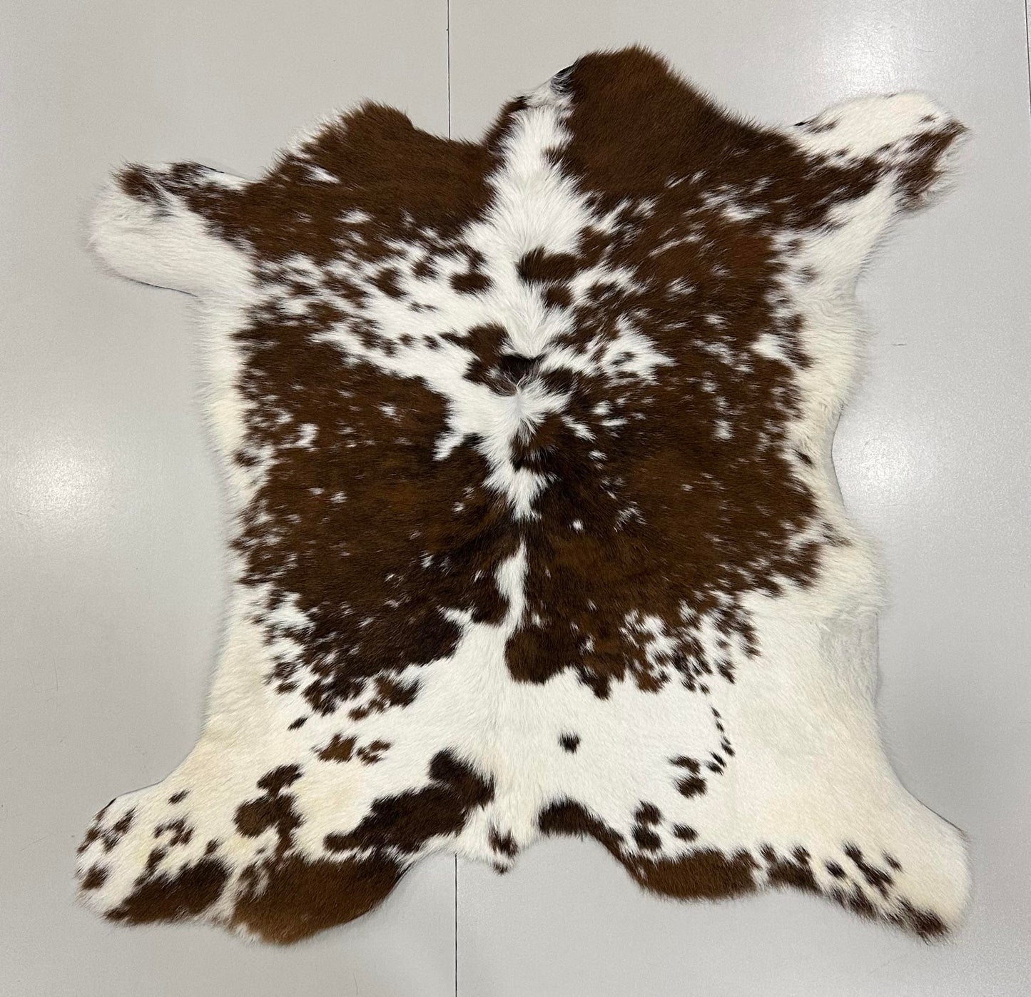 Natural Calfskin Rug - Brown & White