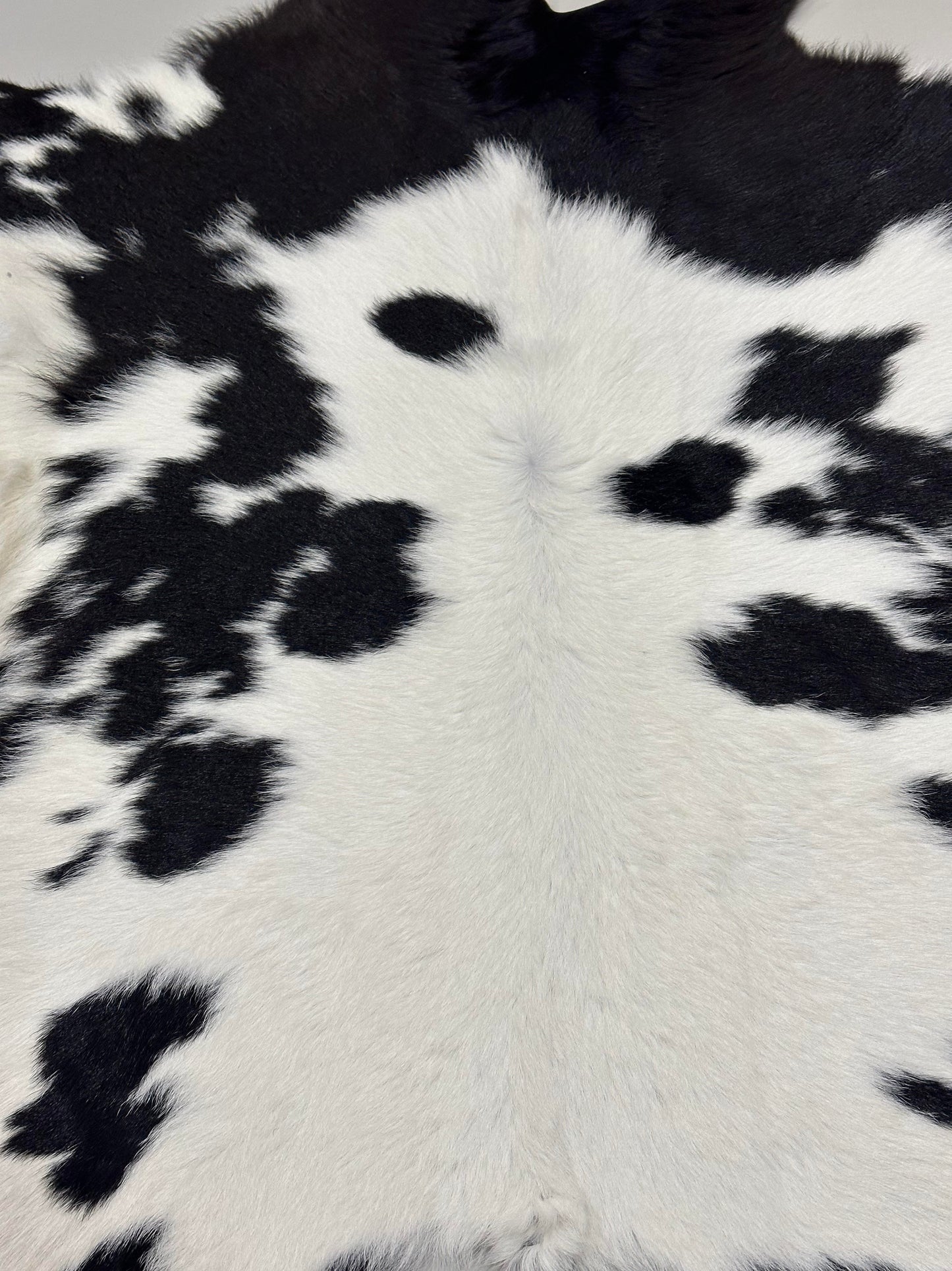 Natural Calfskin Rug - Black & White