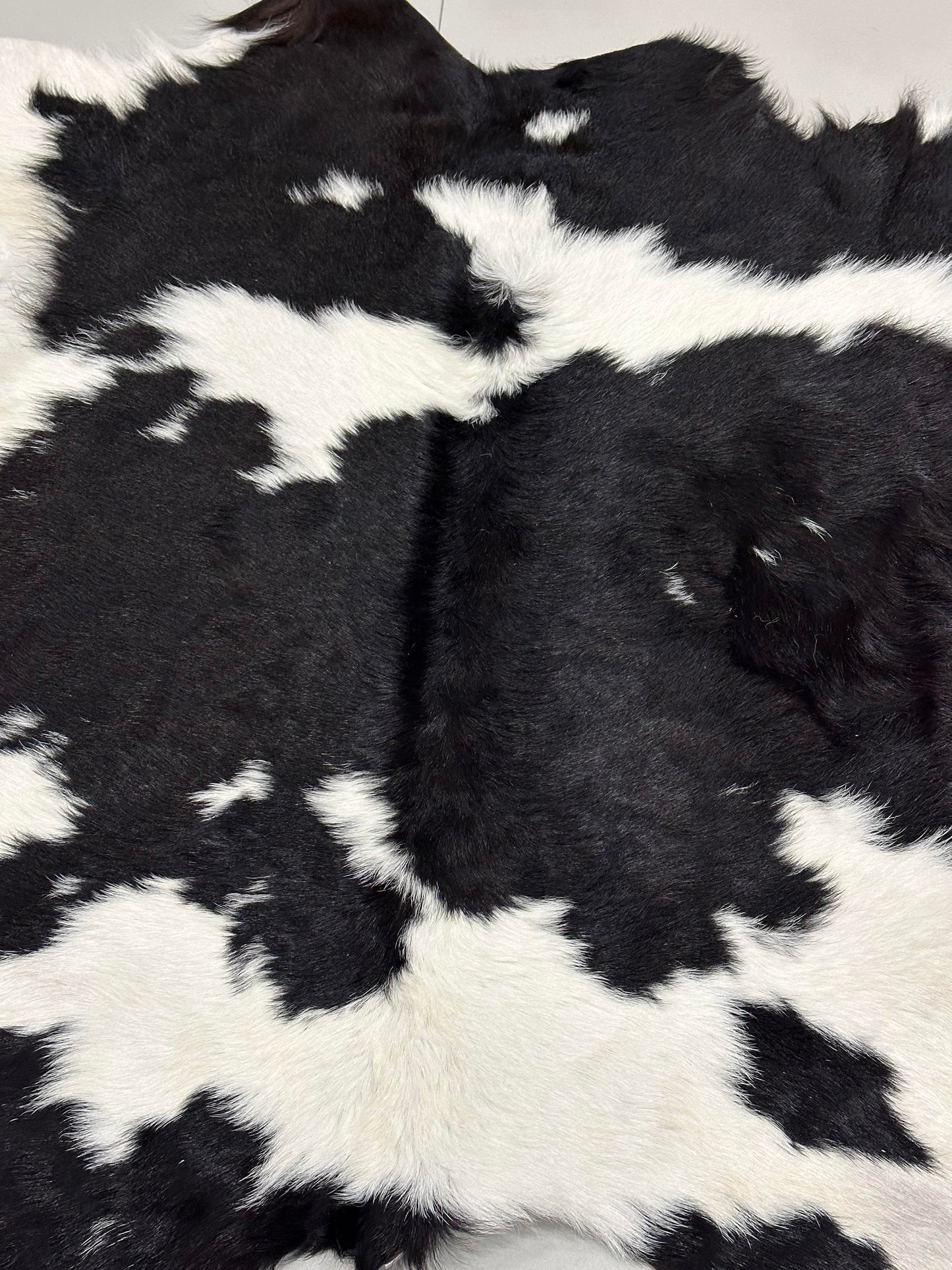 Natural Calfskin Rug - Black & White