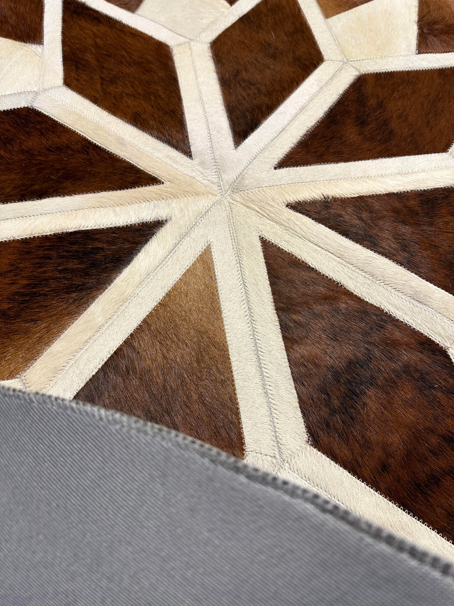 Round Stitched Rug - Brown & White