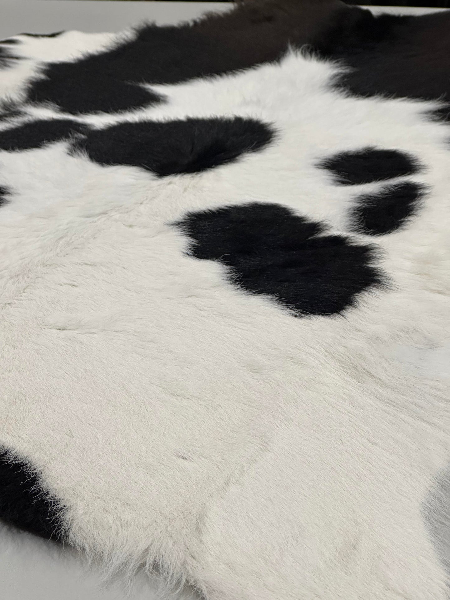 Natural Calfskin Rug - Black & White