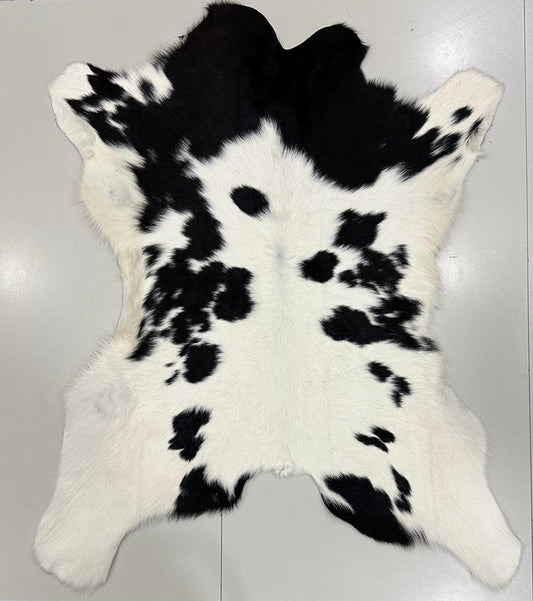 Natural Calfskin Rug - Black & White